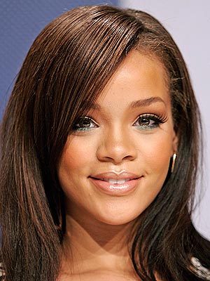 Rihanna (1).jpg