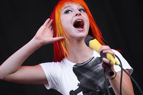 paramore_1_version1.jpg